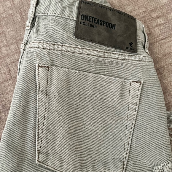 High rollers denim shorts - Picture 4 of 5